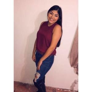 Meet your Posher, Paola